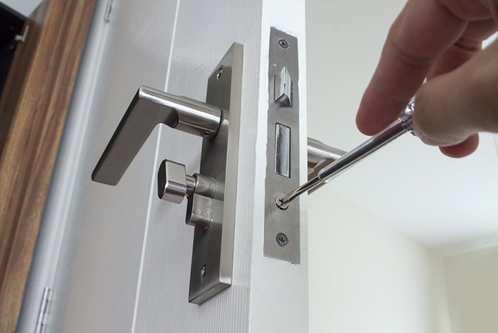Our local locksmiths are able to repair and install door locks for properties in Northwood and the local area.