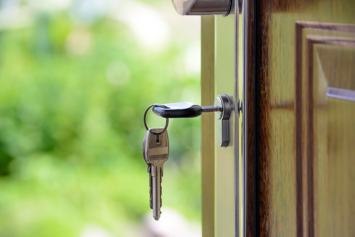 A2B Locks are able to provide local locksmiths in Northwood to repair your broken locks. 